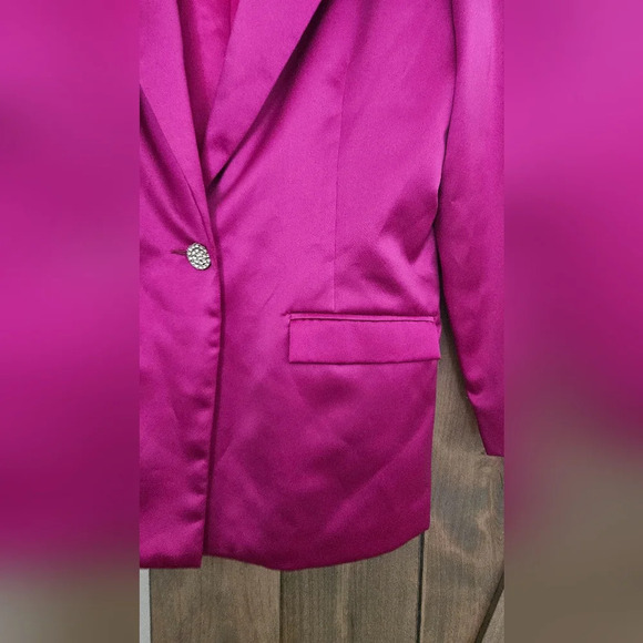 Vintage FARINAE Collections Satin Fushia Blazer. Size medium. - Picture 8 of 9